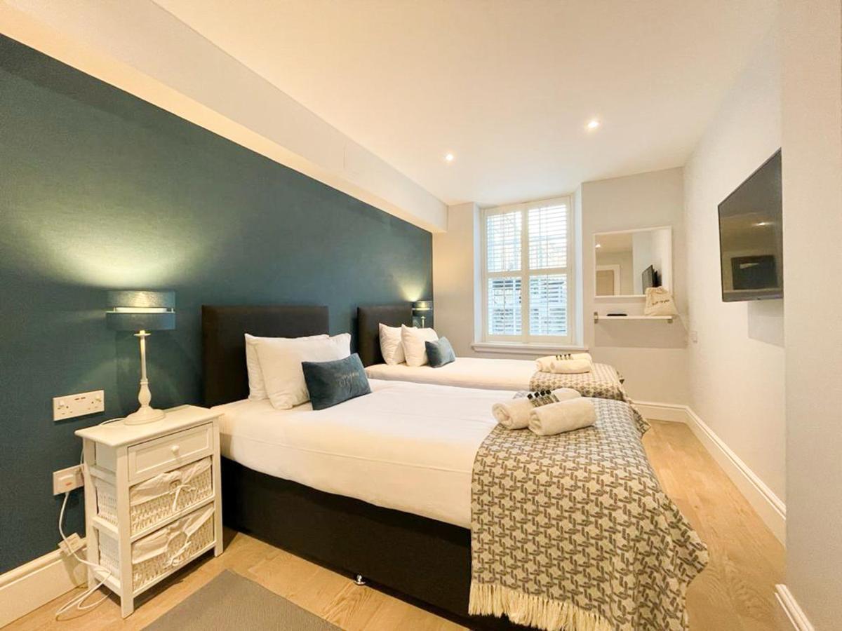 Modern 3 Bedroom Apartment, West End Edimburgo Exterior foto